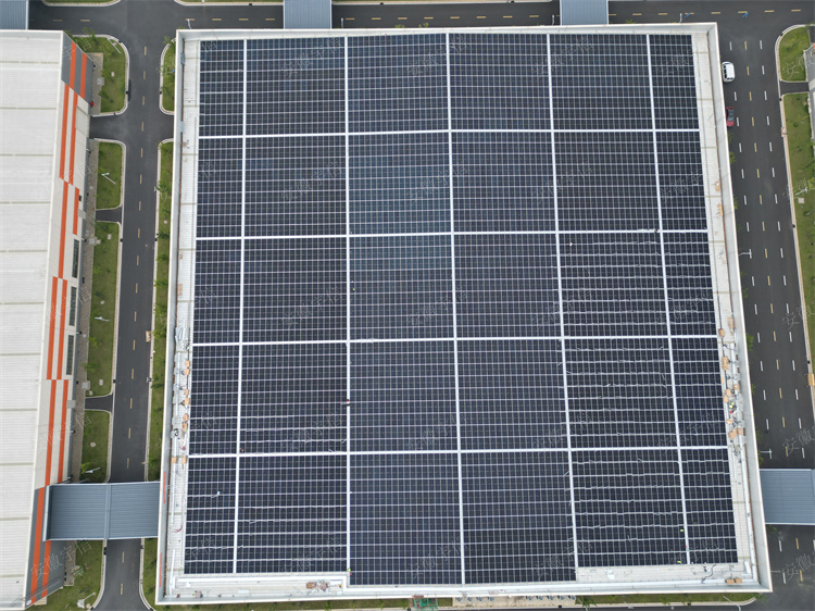 湖北千芝雅2.2MW BIPV项目.jpg